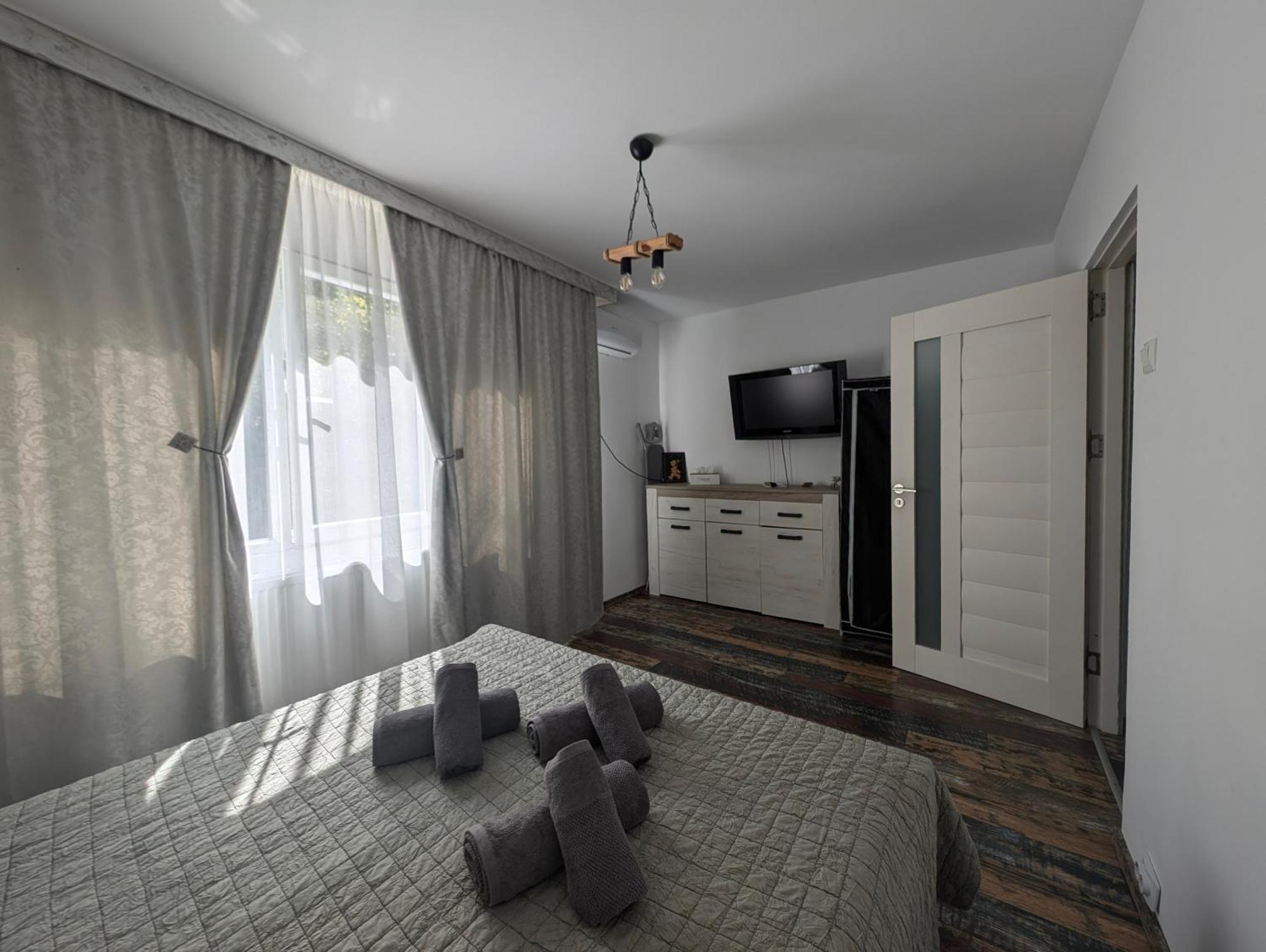 Ferienwohnung Lara Apartament Iasi Exterior foto